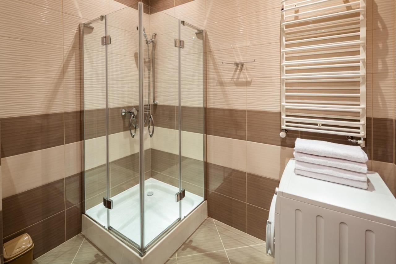 Alfa Apartments Svobody 31 Lviv Exterior foto
