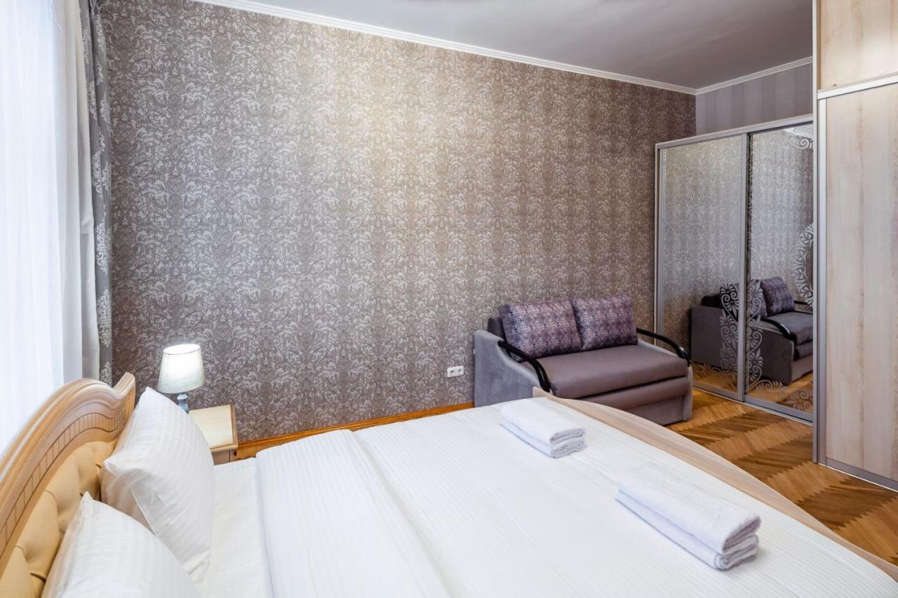 Alfa Apartments Svobody 31 Lviv Exterior foto