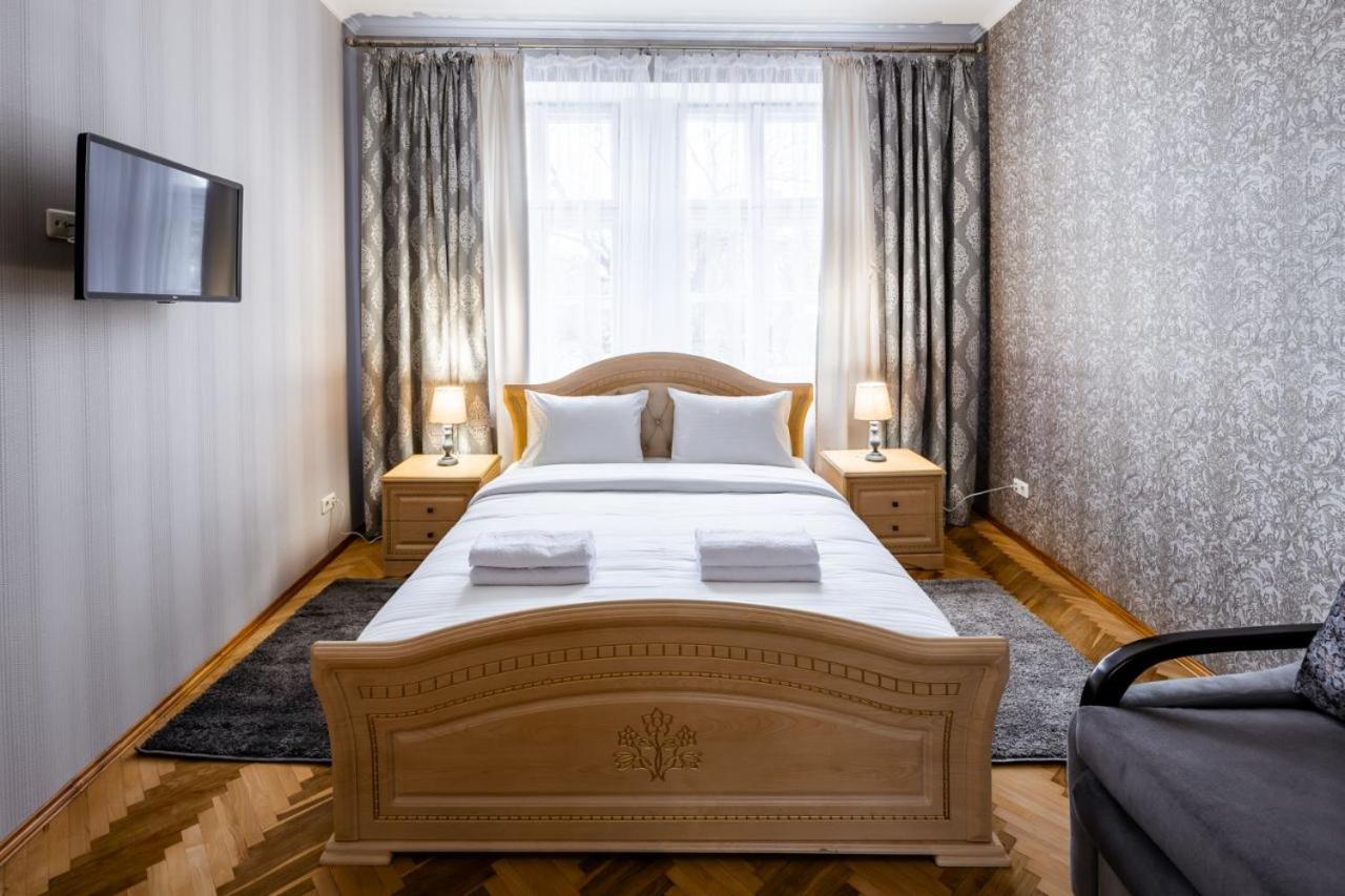 Alfa Apartments Svobody 31 Lviv Exterior foto
